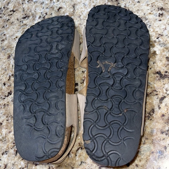 Birkis Birkenstock Sandals - Picture 4 of 7